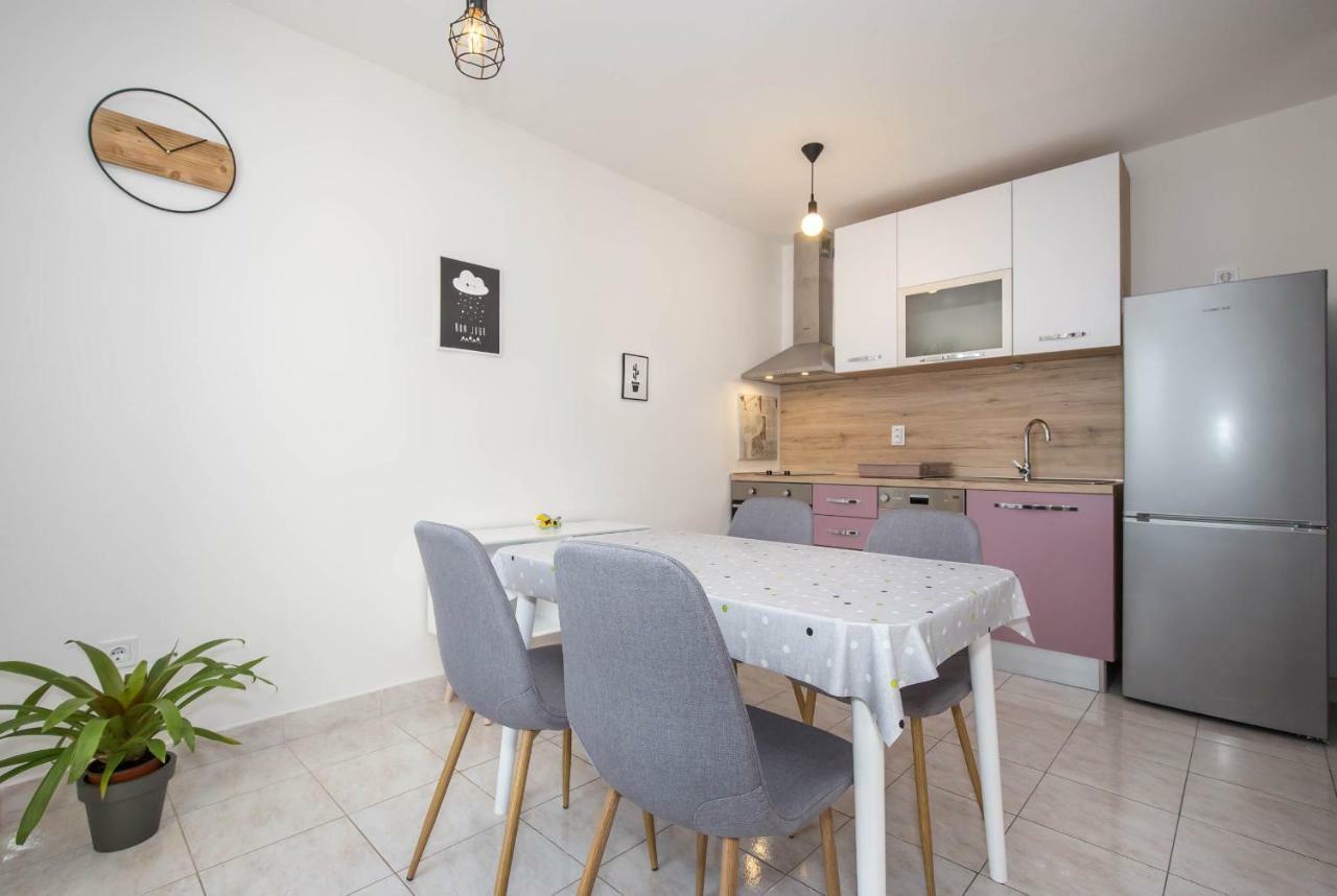 Apartman Sesna Bol Ngoại thất bức ảnh